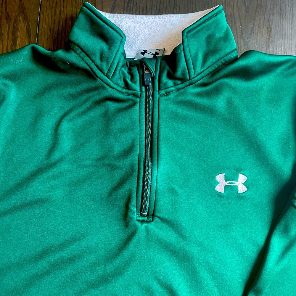 Green warm fleece lined under armour quarter zip size Large
